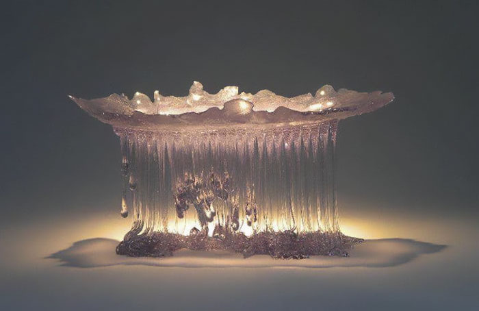 Amazingly Sculptural Jellyfish Dripping Glass Centerpieces By Daniela Forti 12