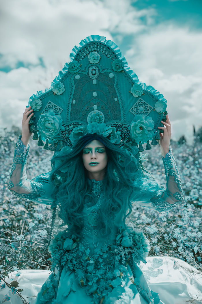 Gorgeous Wearable Artworks By Self Taught Artist Rachel Sigmon 4