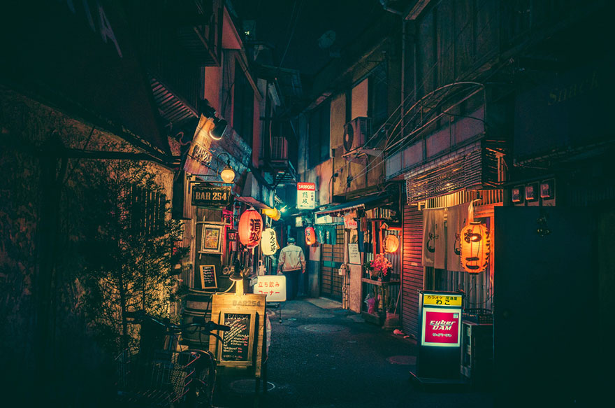Fascinating Night Photographs Of Tokyos Streets By Masashi Wakui 10
