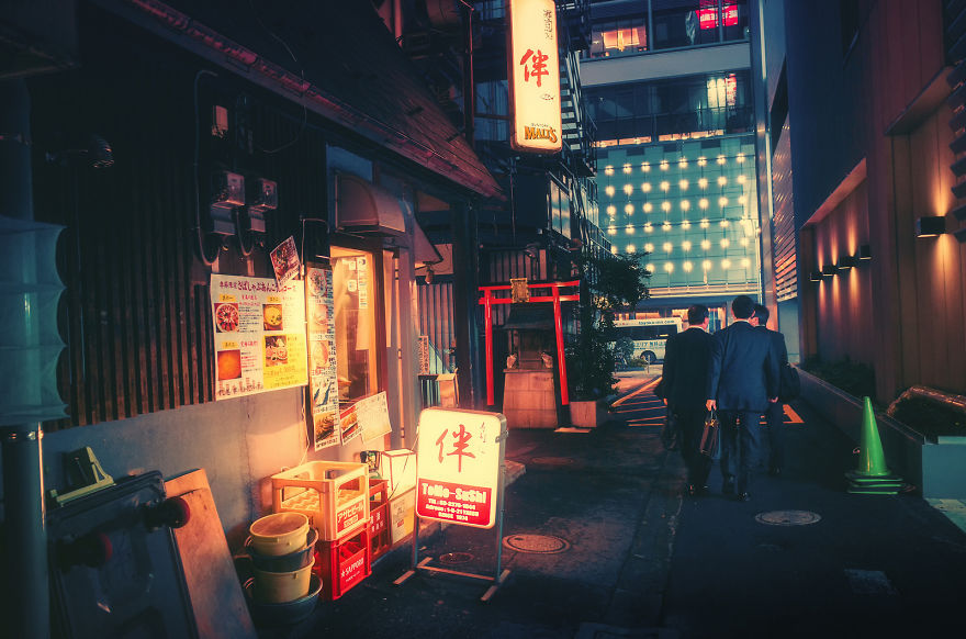 Fascinating Night Photographs Of Tokyos Streets By Masashi Wakui 55