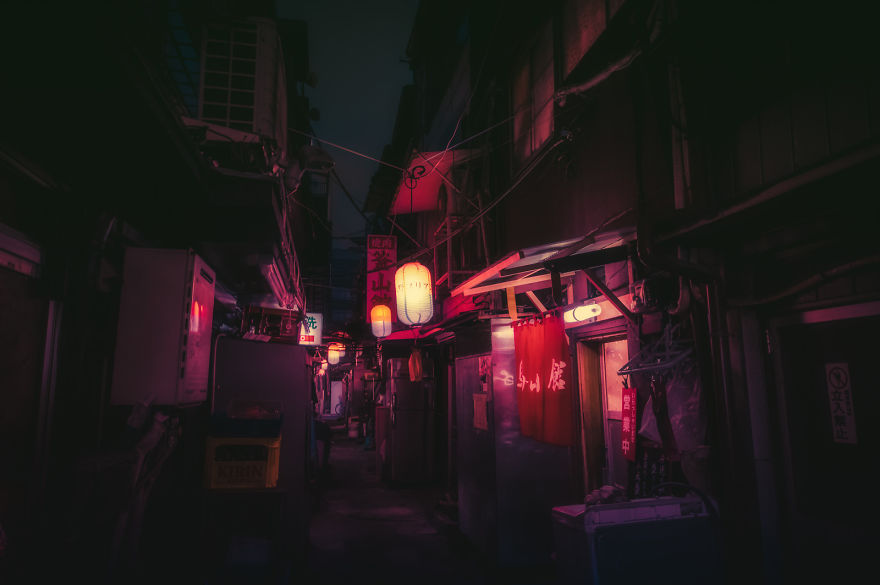 Fascinating Night Photographs Of Tokyos Streets By Masashi Wakui 8