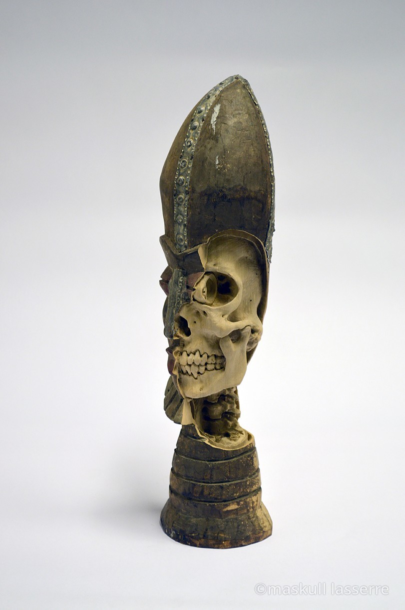 Intriguing And Unexpected Sculptures Carved Into Common Objects By Maskull Lasserre 50