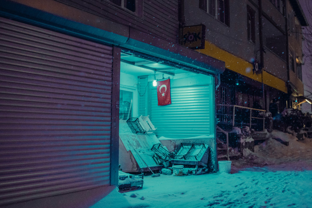 Mirror World Istanbul A Nocturnal Street Photography Series By Elsa Bleda 12