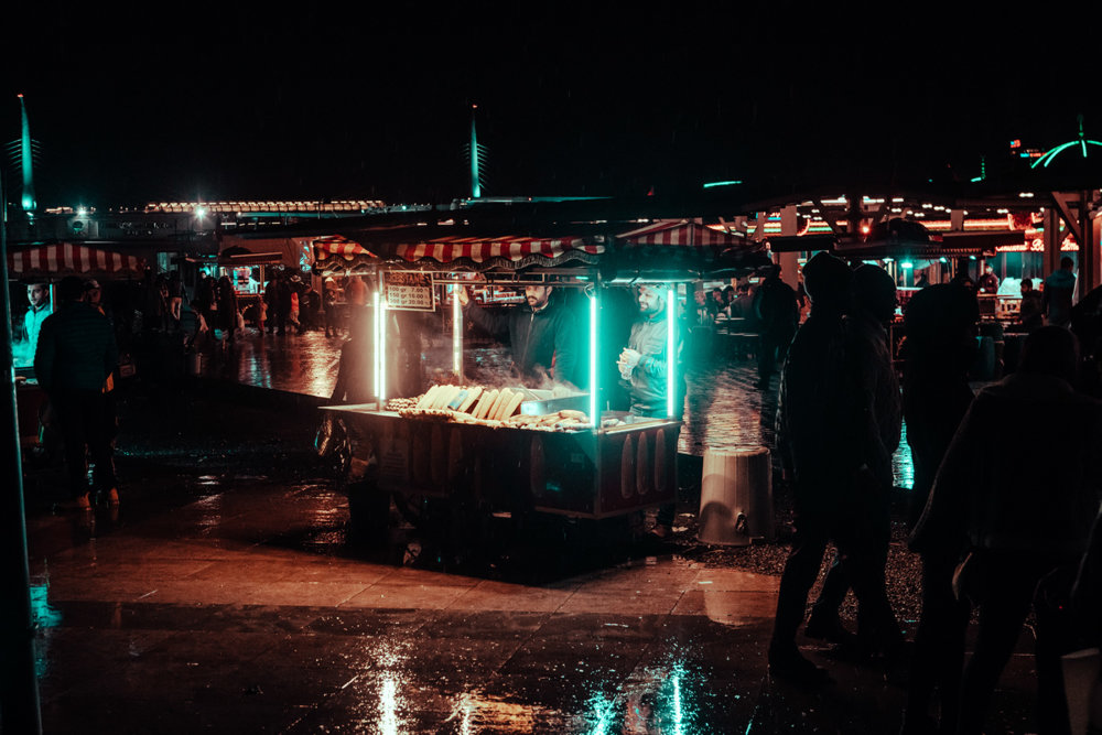Mirror World Istanbul A Nocturnal Street Photography Series By Elsa Bleda 17