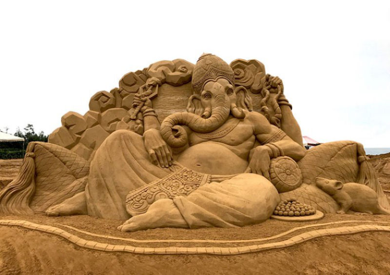 The Incredibly Intricate Sand Sculpture Of Toshihiko Hosaka 15