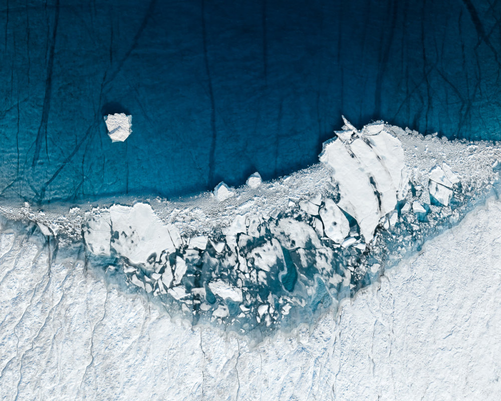 Photographer Tom Hegen Captured Impressive Images Of The Climate Change Effects In Greenland 2
