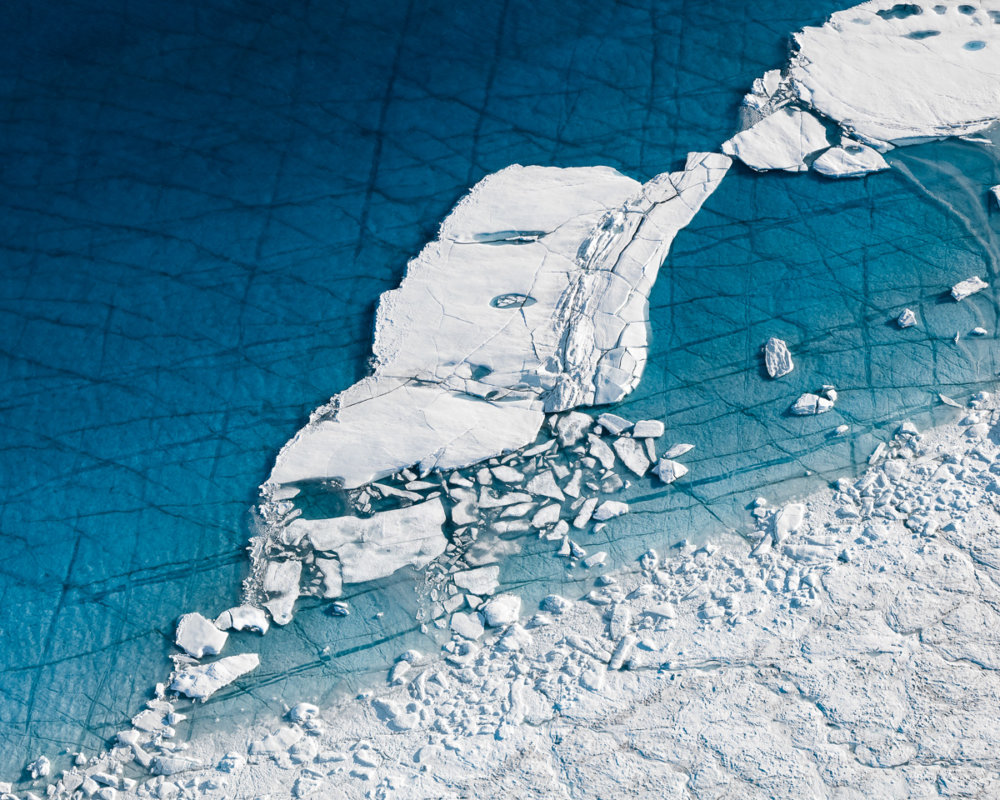 Photographer Tom Hegen Captured Impressive Images Of The Climate Change Effects In Greenland 3