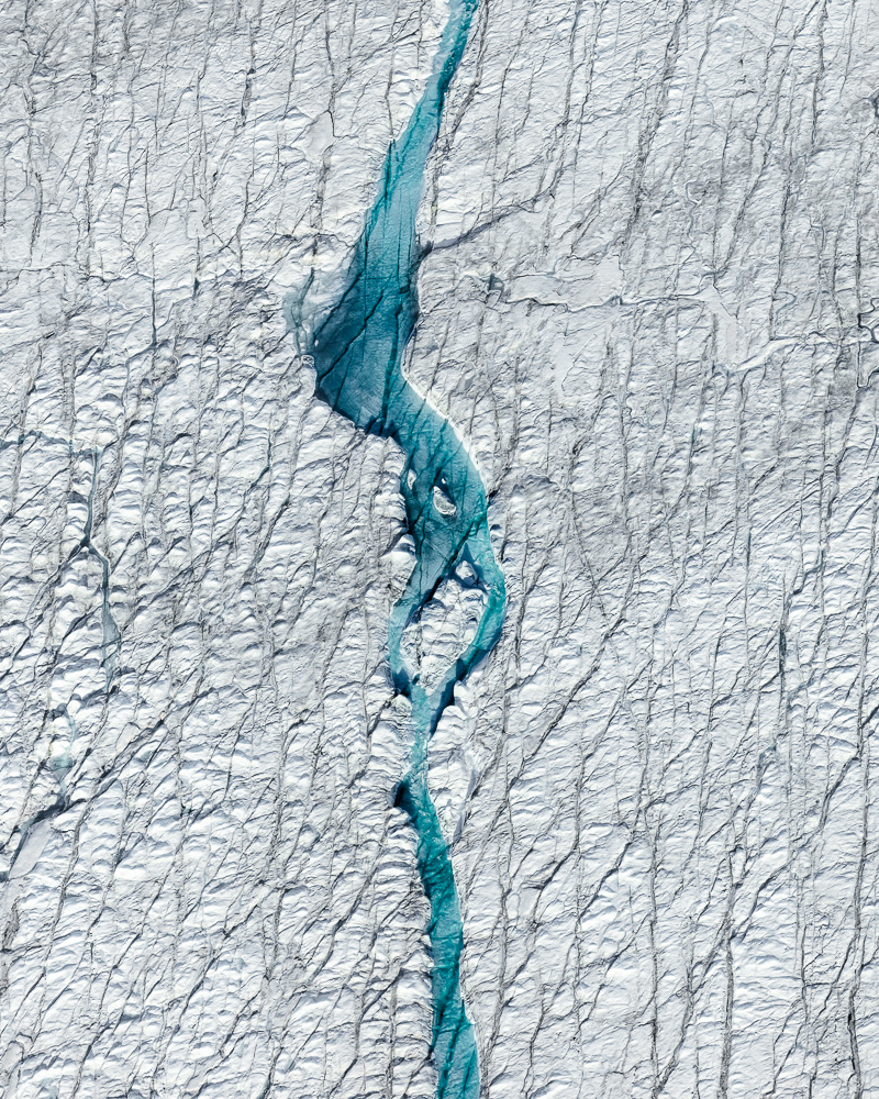 Photographer Tom Hegen Captured Impressive Images Of The Climate Change Effects In Greenland 6