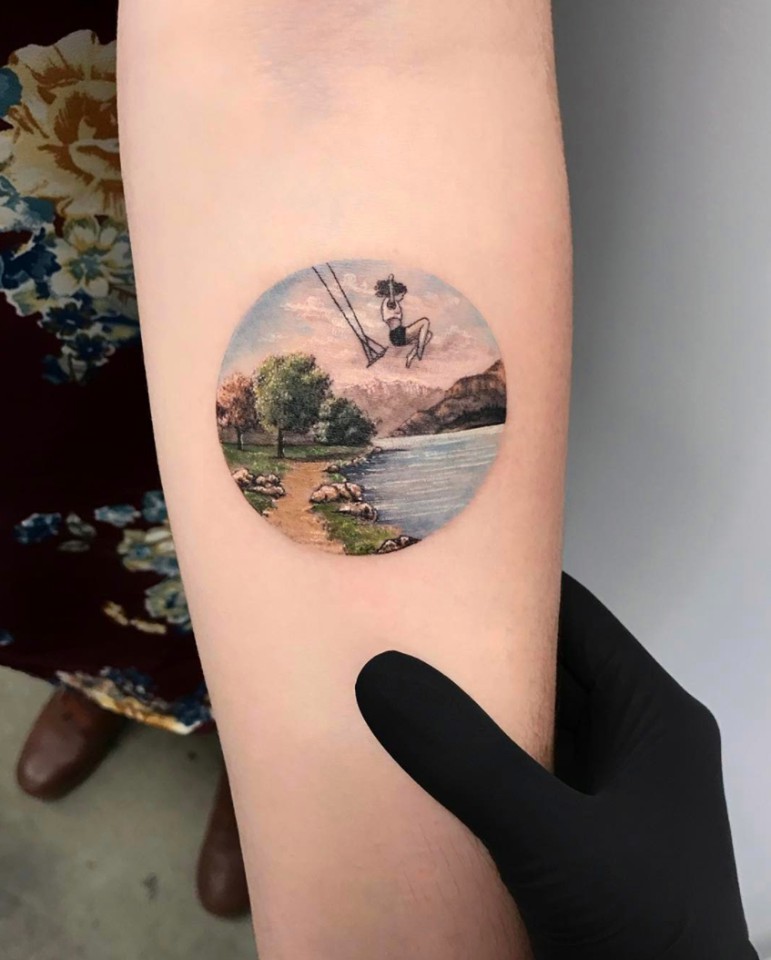 Dazzlingly Beautiful Illustration Tattoos Inside Tiny Circles By Eva Krbdk 38
