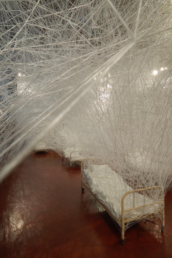 Intriguing Yarn Installations By Chiharu Shiota 16