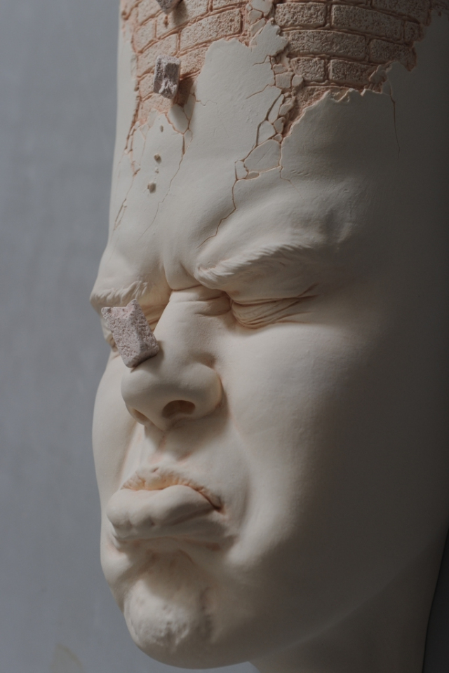 The Amazingly Surreal Ceramic Sculptures Of Johnson Tsang 23