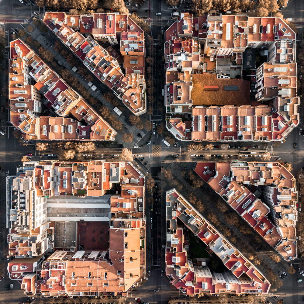 Barcelona From Above Awesome Aerial Photos Of The Barcelonas Coast By Marton Mogyorosy 5