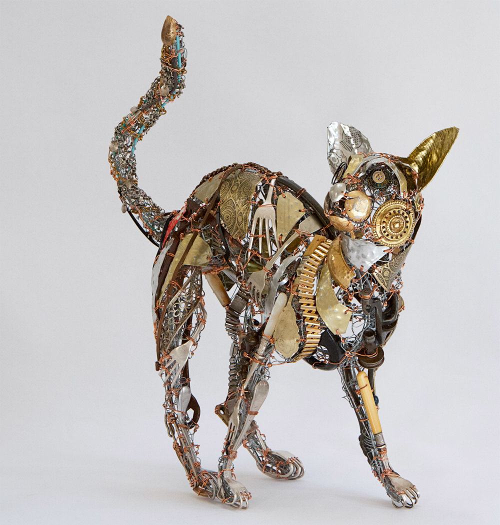 Scrap metal and discarded objects recycled into lifelike animal sculptures  by Barbara Franc — Visualflood Magazine