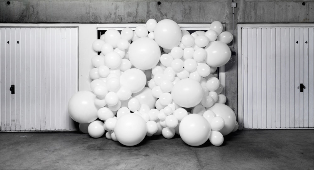 Invasions Dreamlike Balloon Interventions By Charles Petillon 3