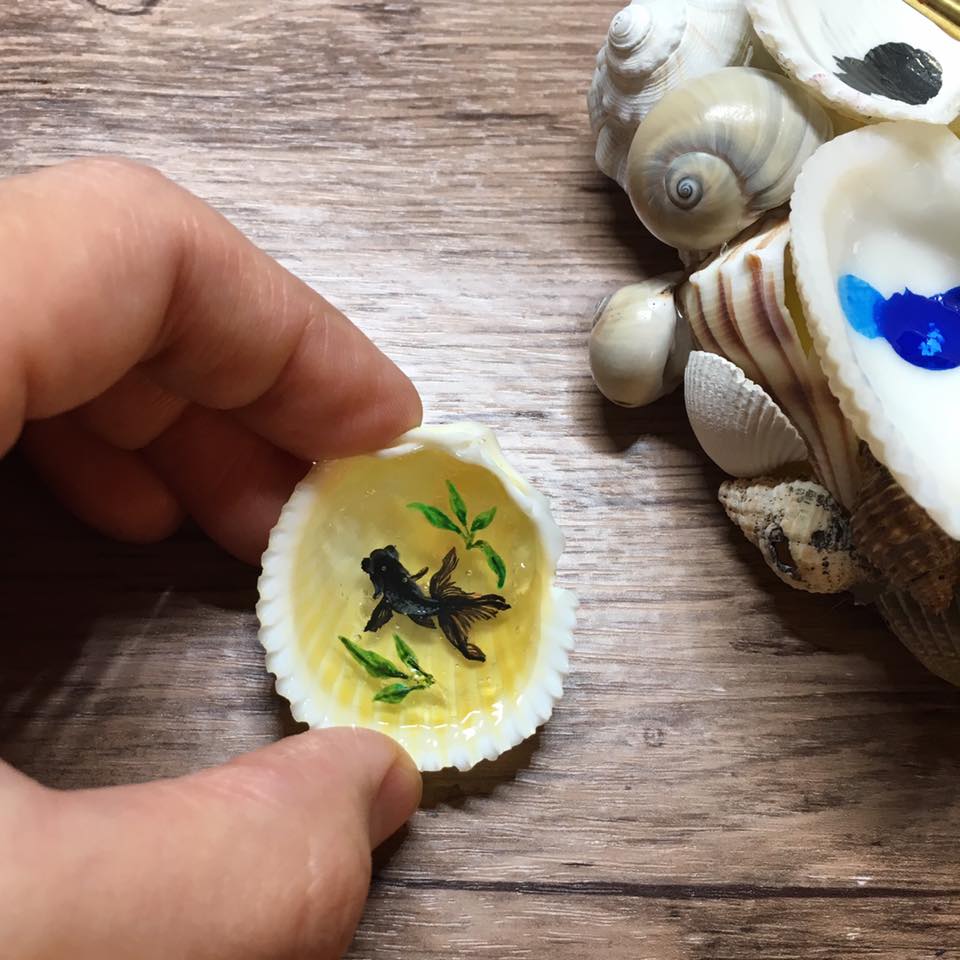 Paintings Of Mini Ponds In Shells By Nan Ma 07