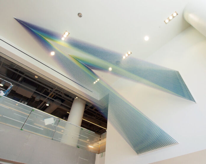 Gabriel Dawe: rainbow thread installations