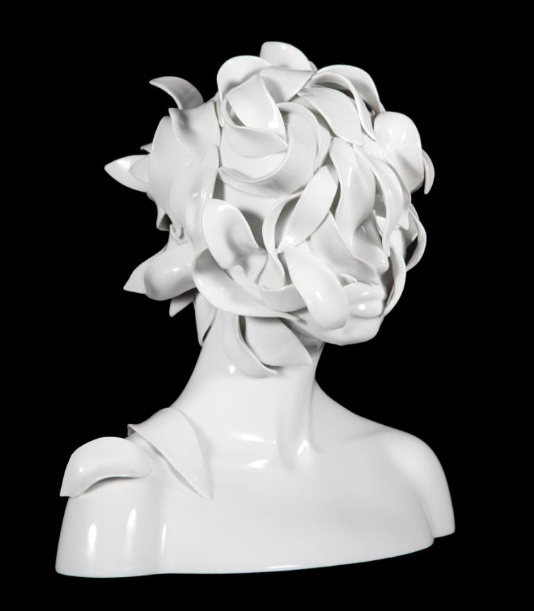 Surreal Figurative Porcelain Sculptures By Juliette Clovis 15