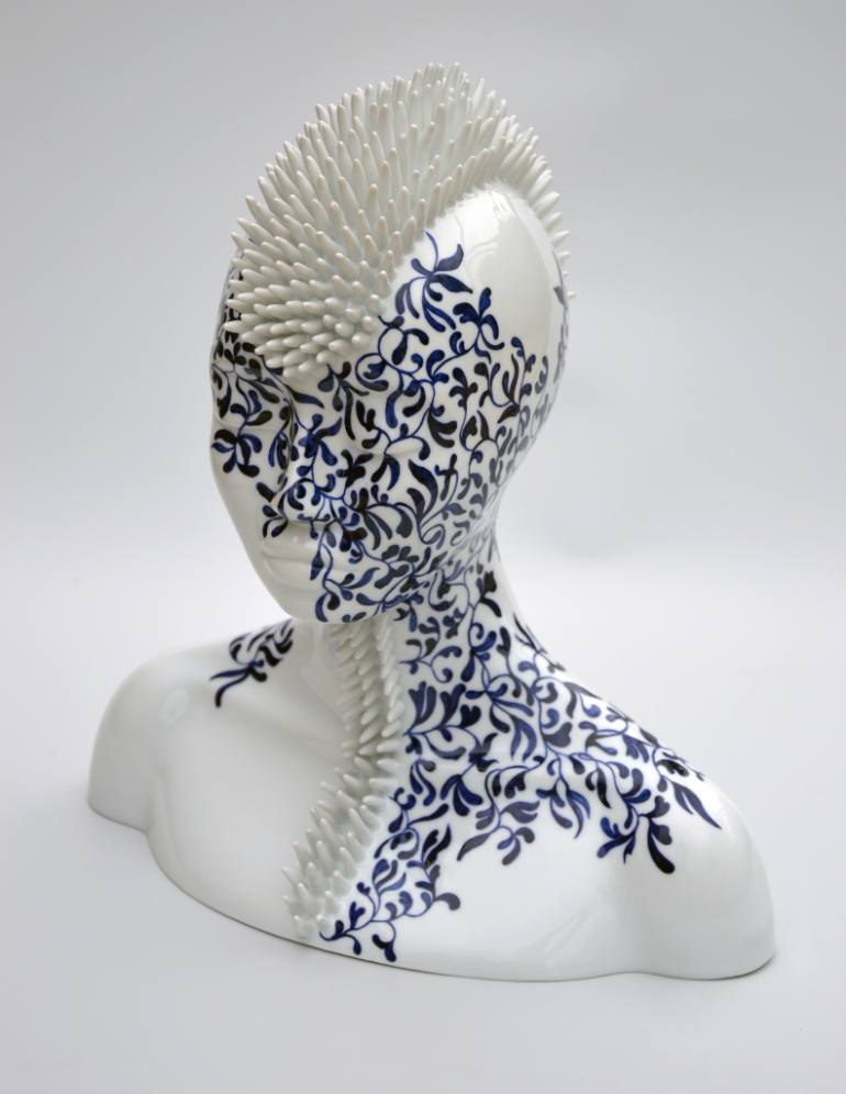 Surreal Figurative Porcelain Sculptures By Juliette Clovis 2