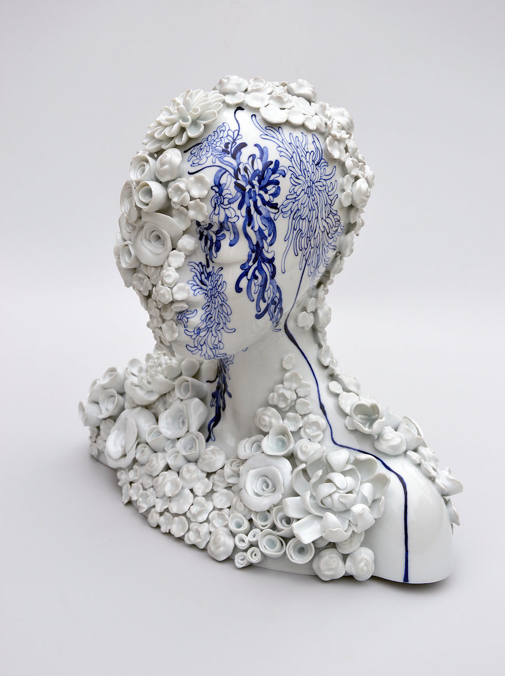 Surreal Figurative Porcelain Sculptures By Juliette Clovis 27
