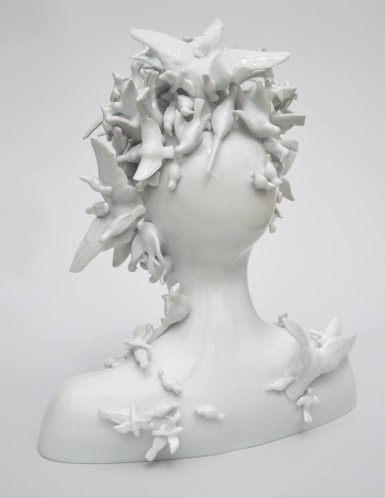 Surreal Figurative Porcelain Sculptures By Juliette Clovis 7