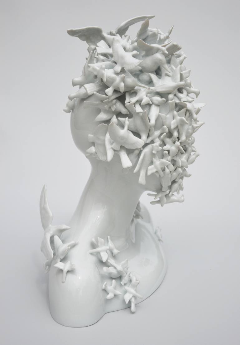 Surreal Figurative Porcelain Sculptures By Juliette Clovis 8