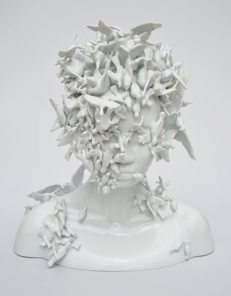 Surreal Figurative Porcelain Sculptures By Juliette Clovis 9