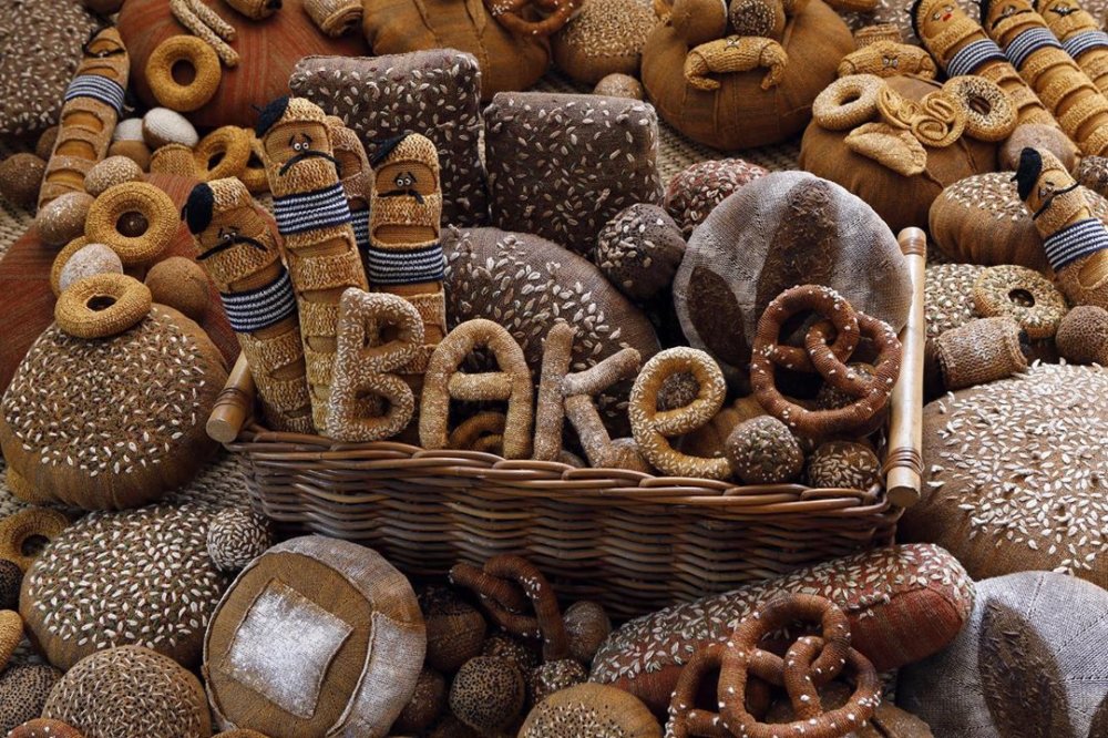 Baked Goods Made Of Crochet By Kate Jenkins 7