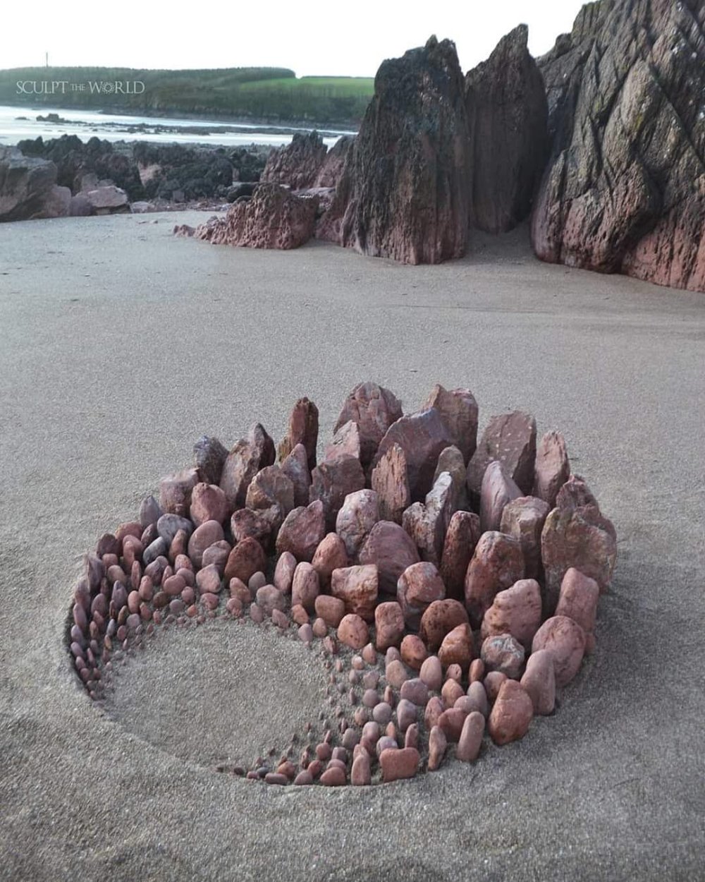 Magnificent Environmental Artworks Made With Stones By Jon Foreman 17