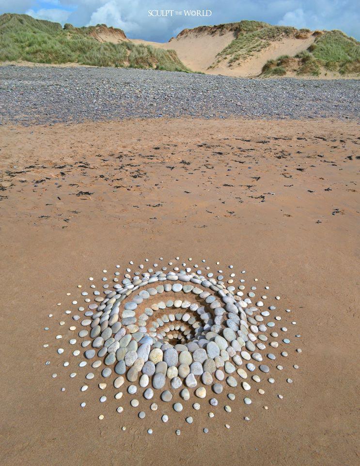 Magnificent Environmental Artworks Made With Stones By Jon Foreman 7