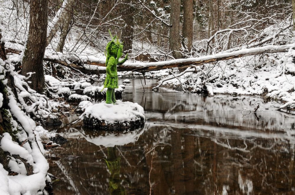 Moss People Sculptures Series By Kim Simonsson 7