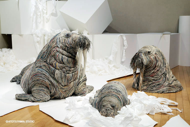 Stunning Lifelike Animal Sculptures Made From Thousands Of Densely Rolled Newspaper By Chie Hitotsuyama 12