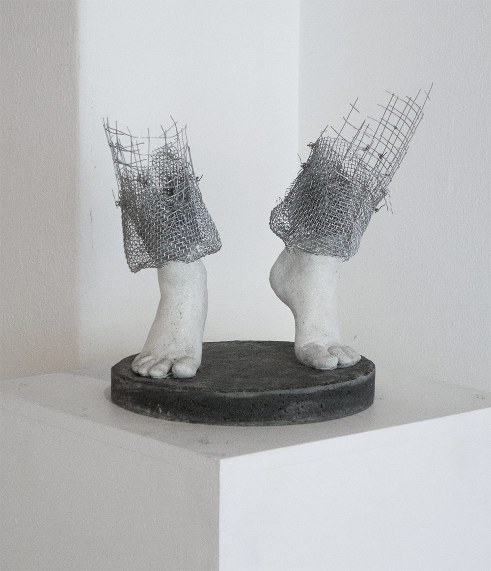Body Language Meaningful Wire And Concrete Sculptures Of Children And Their Emotions By Lene Kilde 6