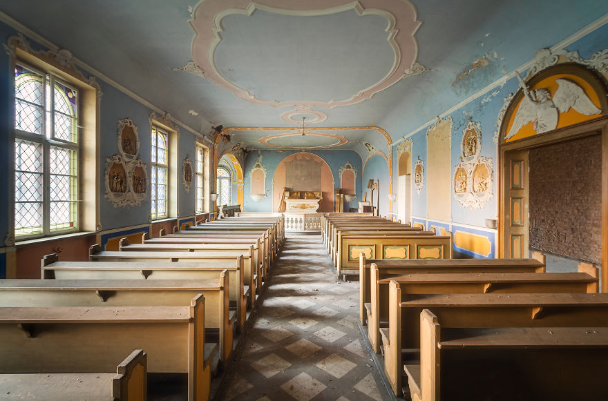 Abandoned Houses Of God Beautiful Photograph Series On Abandoned Churches And Chapels By Roman Robroek 15