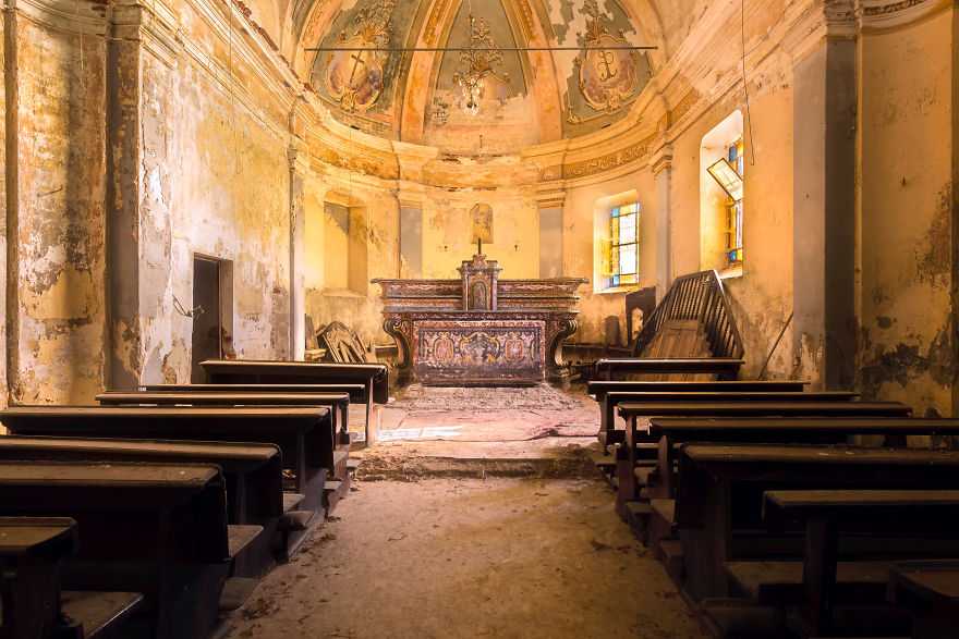 Abandoned Houses Of God Beautiful Photograph Series On Abandoned Churches And Chapels By Roman Robroek 18