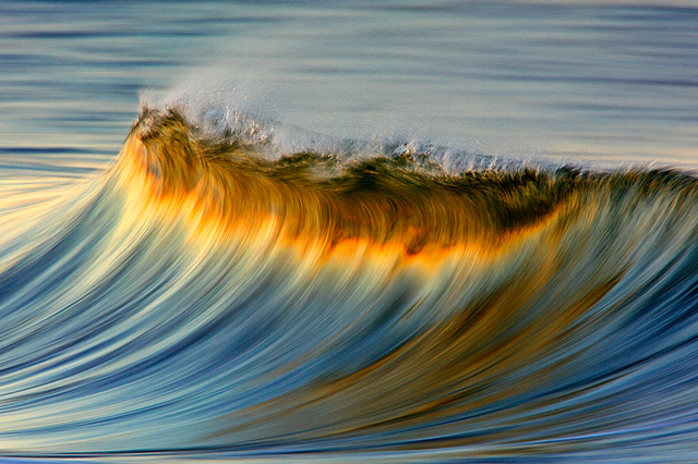 Golden And Iridescent Waves Marvelous Pictures Of The Pacific Ocean Waters Taken By David Orias 8