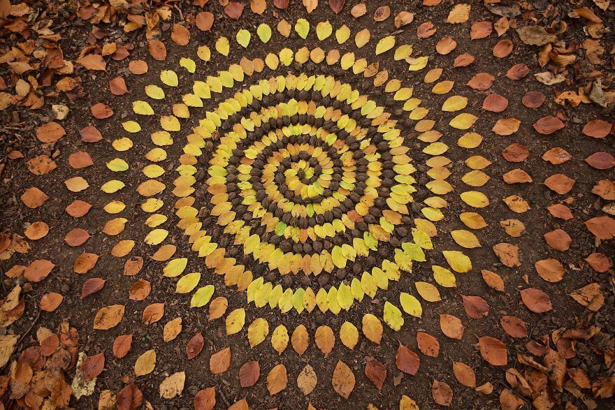 Marvelous Cairns And Mandalas Made From Leaves And Rocks By James Brunt 2