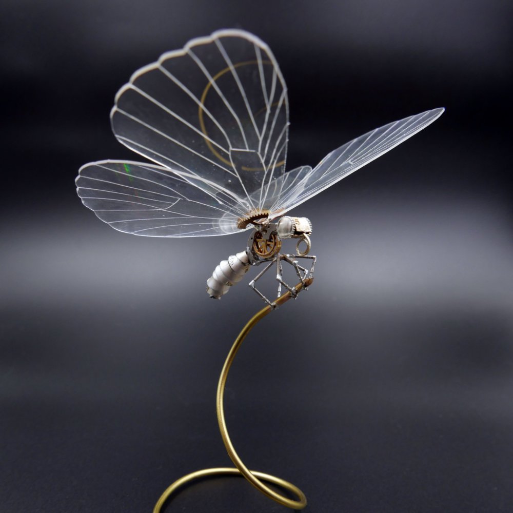 Old Broken Watches Turned Into Intricate Mini Steampunk Sculptures Of Insects By Justin Gershenson Gates 12