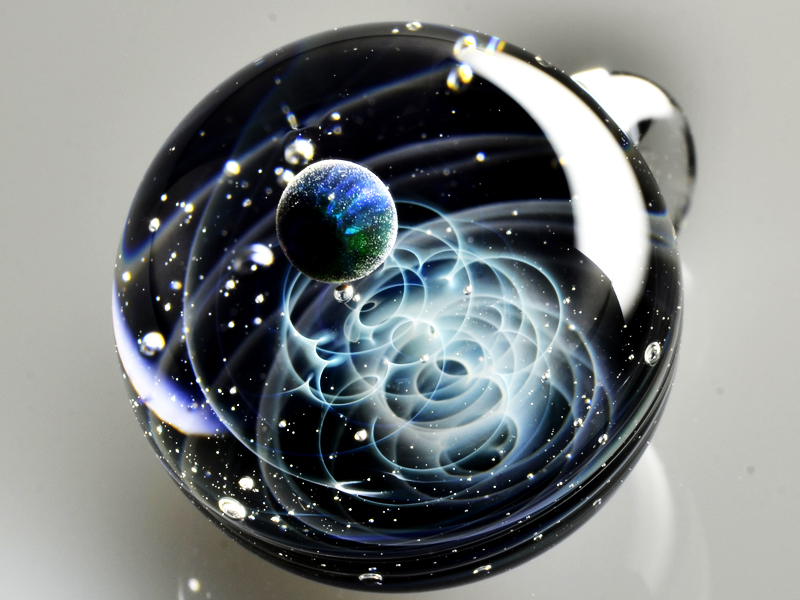 Pocket Universes The Incredible Galaxies Encased In Glass Spheres By Satoshi Tomizu 12