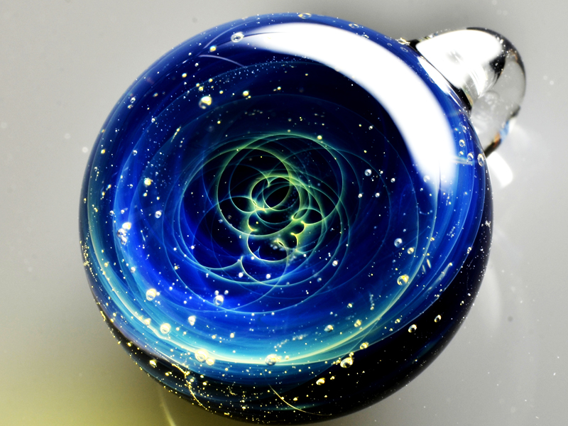 Pocket Universes The Incredible Galaxies Encased In Glass Spheres By Satoshi Tomizu 15