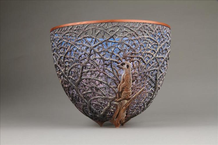 Superb Wood Vases Carved With Intricate Wildlife Landscapes By Gordon Pembridge 7
