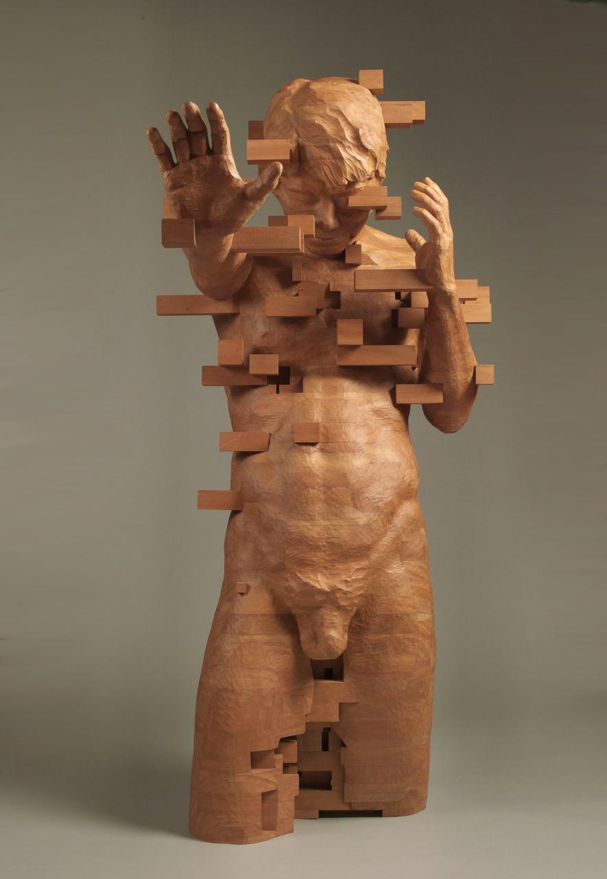 Splendid Wood Sculptures Of Pixelated Figures By Hsu Tung Han 1