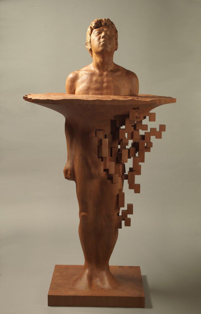 Splendid Wood Sculptures Of Pixelated Figures By Hsu Tung Han 7