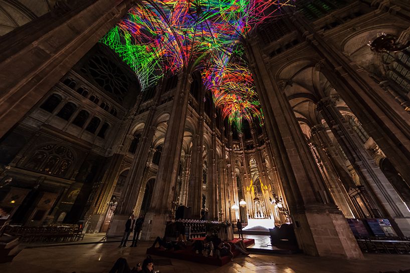 Voutes Celestes Amazing Virtual Reality Skies Projected Above A Parisian Church By Miguel Chevalier 7
