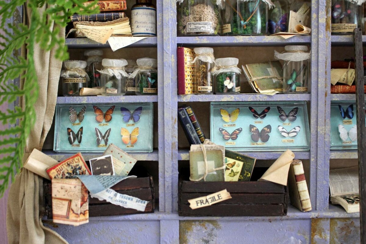 Whimsical And Intricate Miniatures Of Vintage Objects By Lauren Delaney George 13
