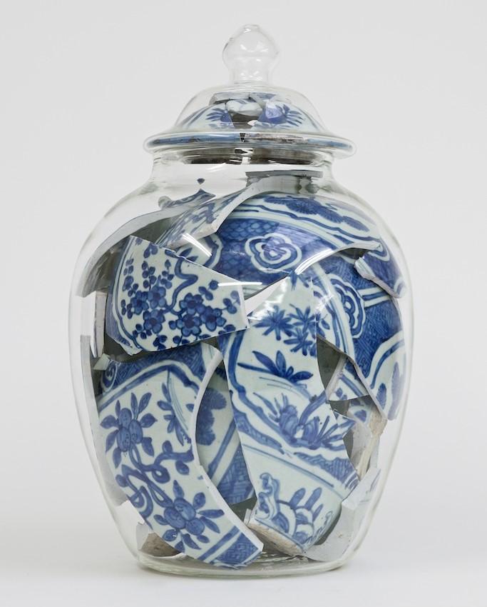 Still Together Clever Sculptures Of Broken Porcelain Vases Within Other Glass Ones By Bouke De Vries 14