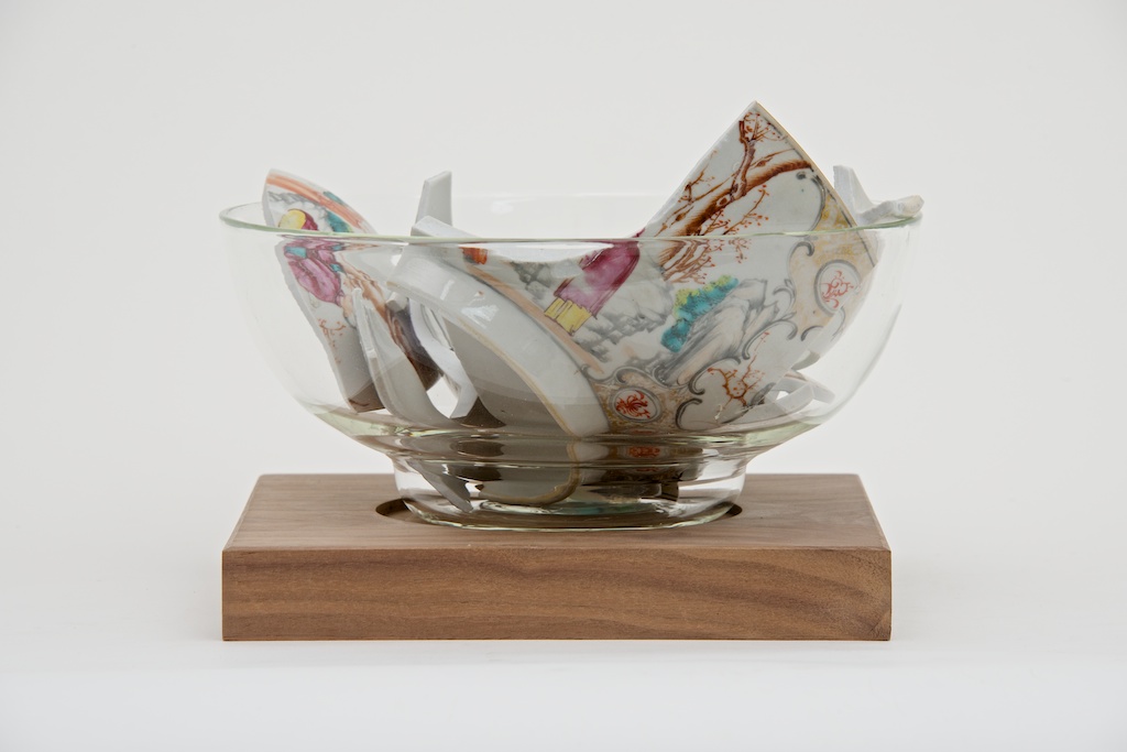 Still Together Clever Sculptures Of Broken Porcelain Vases Within Other Glass Ones By Bouke De Vries 6