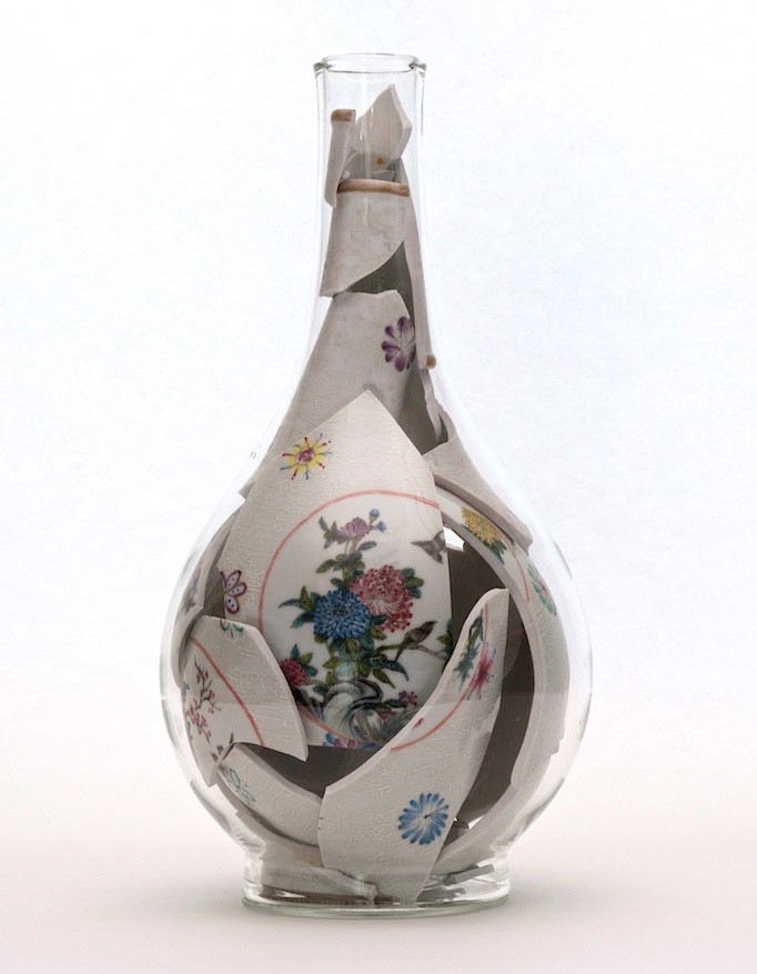 Still Together Clever Sculptures Of Broken Porcelain Vases Within Other Glass Ones By Bouke De Vries 9
