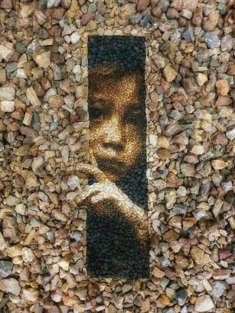 Extraordinary Mosaic Portraits Made With Pebbles By Justin Bateman 12
