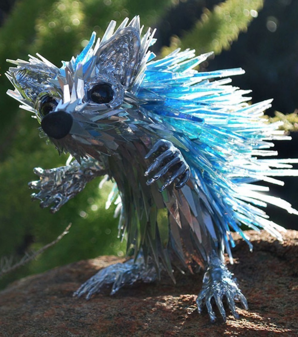 Old Cds Turned Into Fabulous Animal Sculptures By Sean E Avery