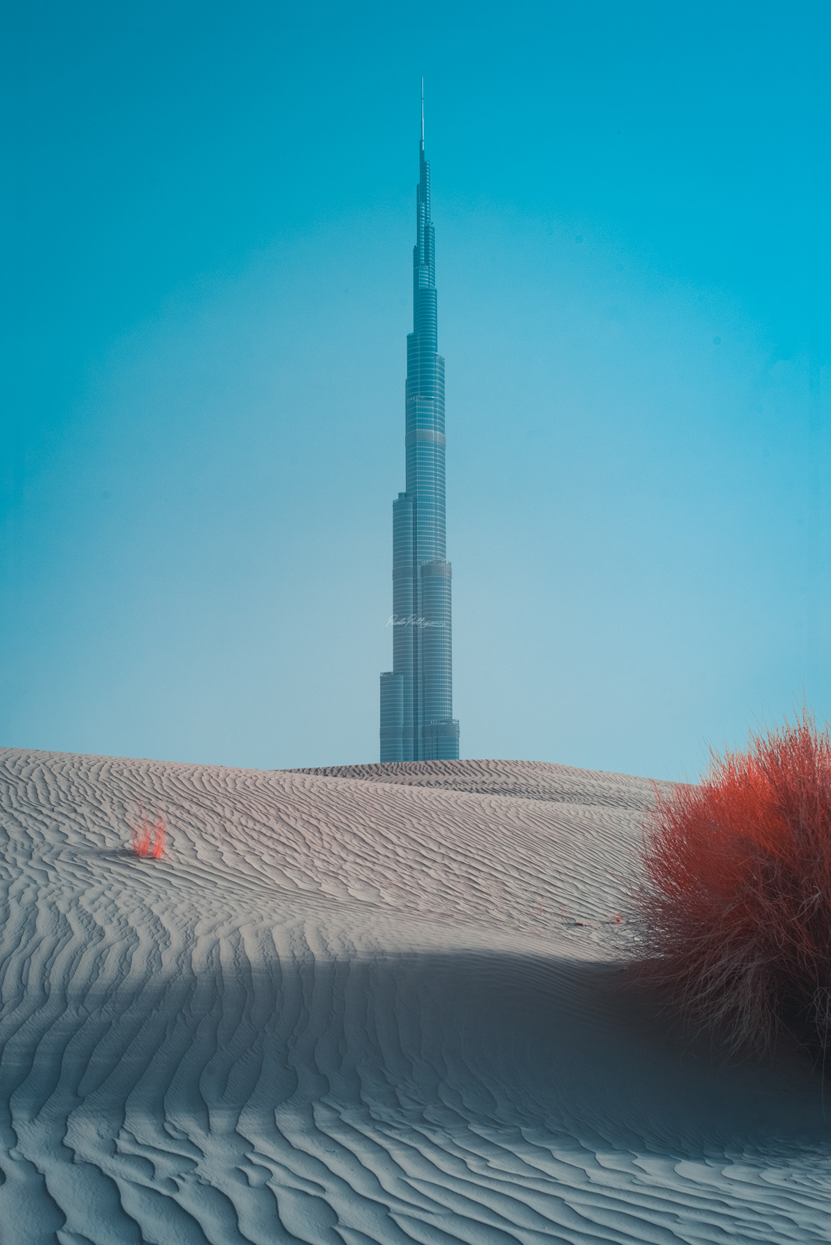 Superb Photographs Of Dubai In Infrared By Paolo Pettigiani 10